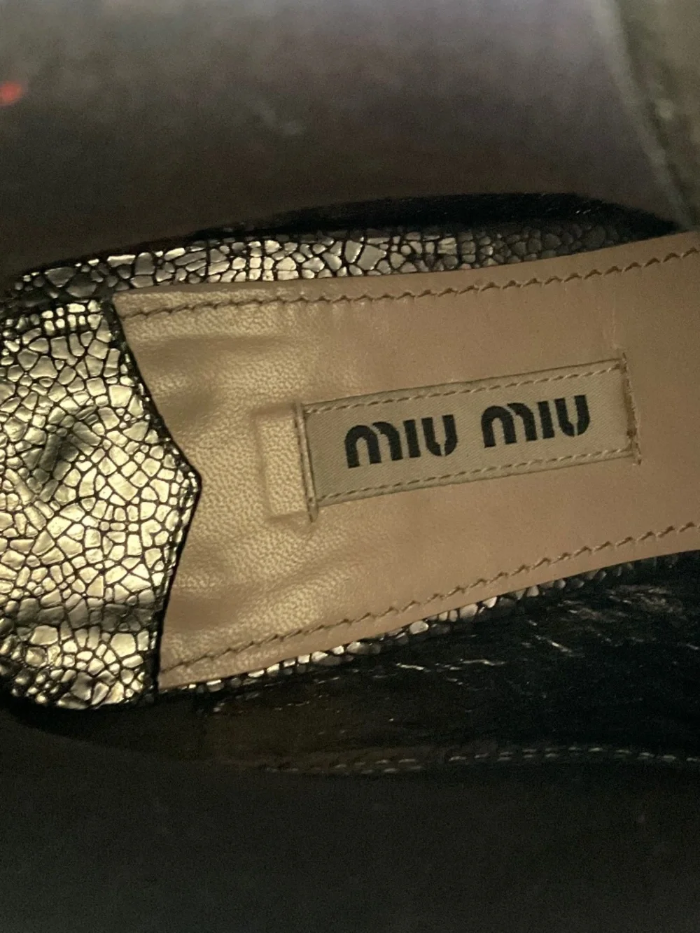 MIU MIU Crackled Silver Metallic Leather Crystal Heel Ankle Boots Sz EU 37